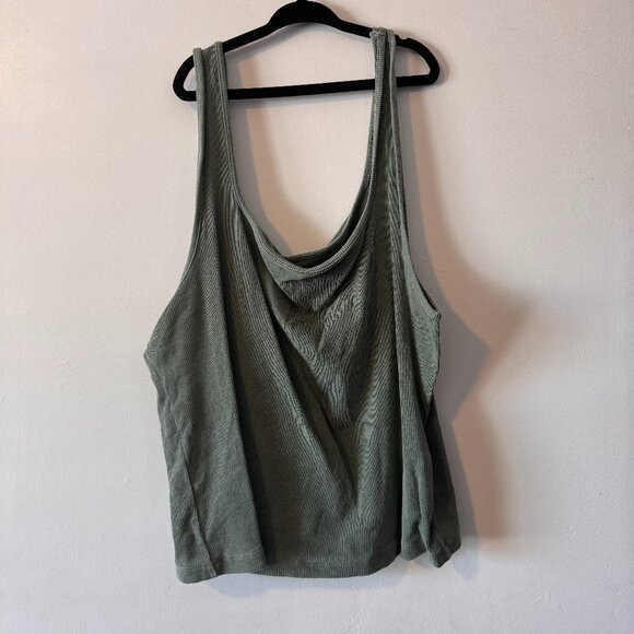 Olive Green Old Navy Cropped Tank Top - Picture 1 of 1
